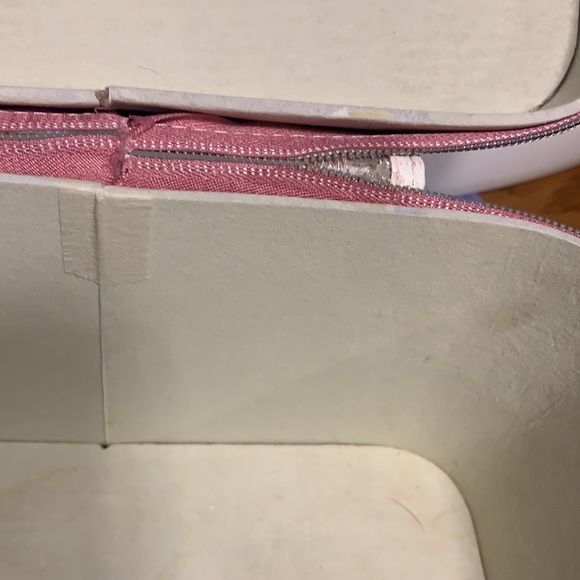 Makeup box - Picture 9 of 11